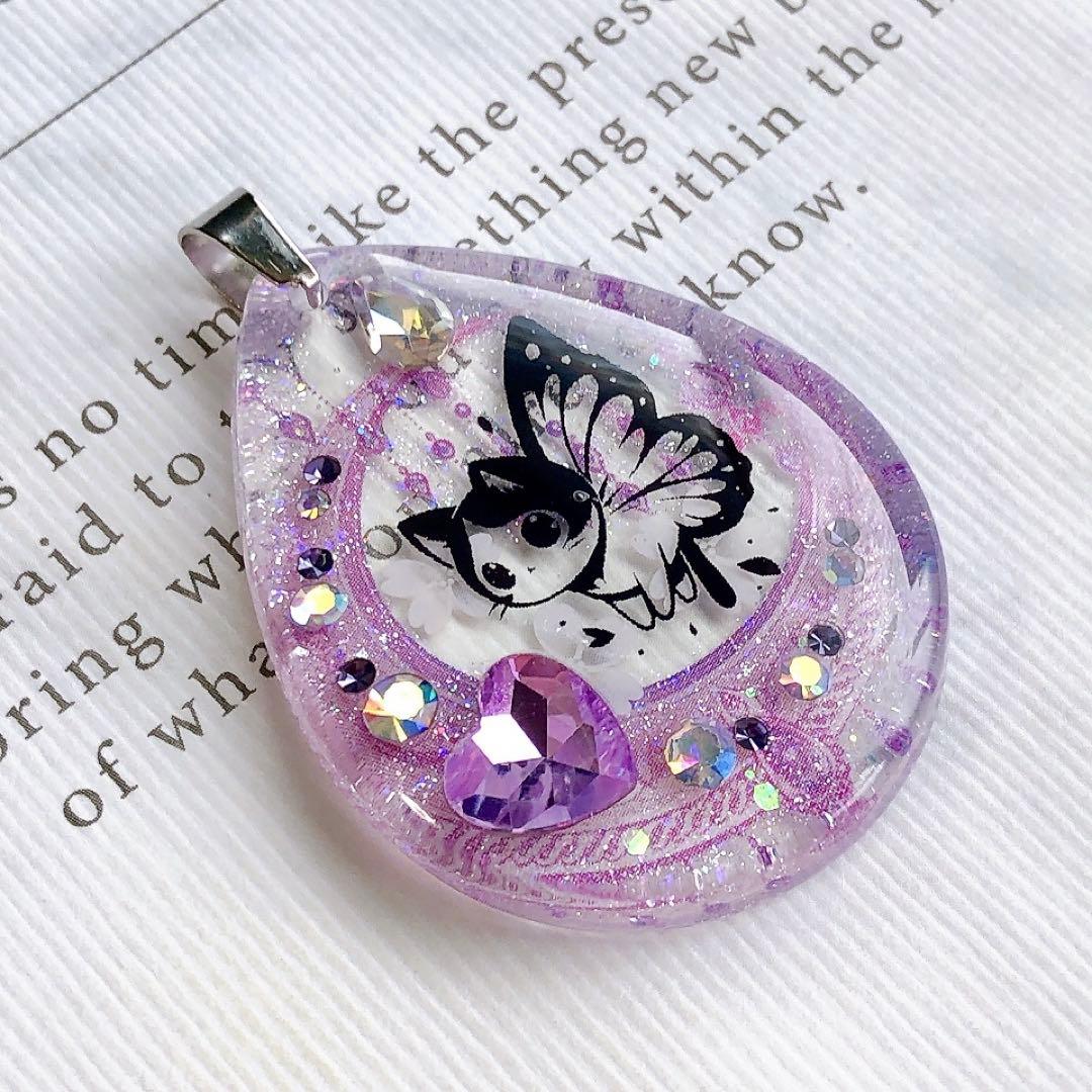 同梱値引100円❤️No.2477 レジン ペンダントトップ 猫 ネコ ねこ ♡