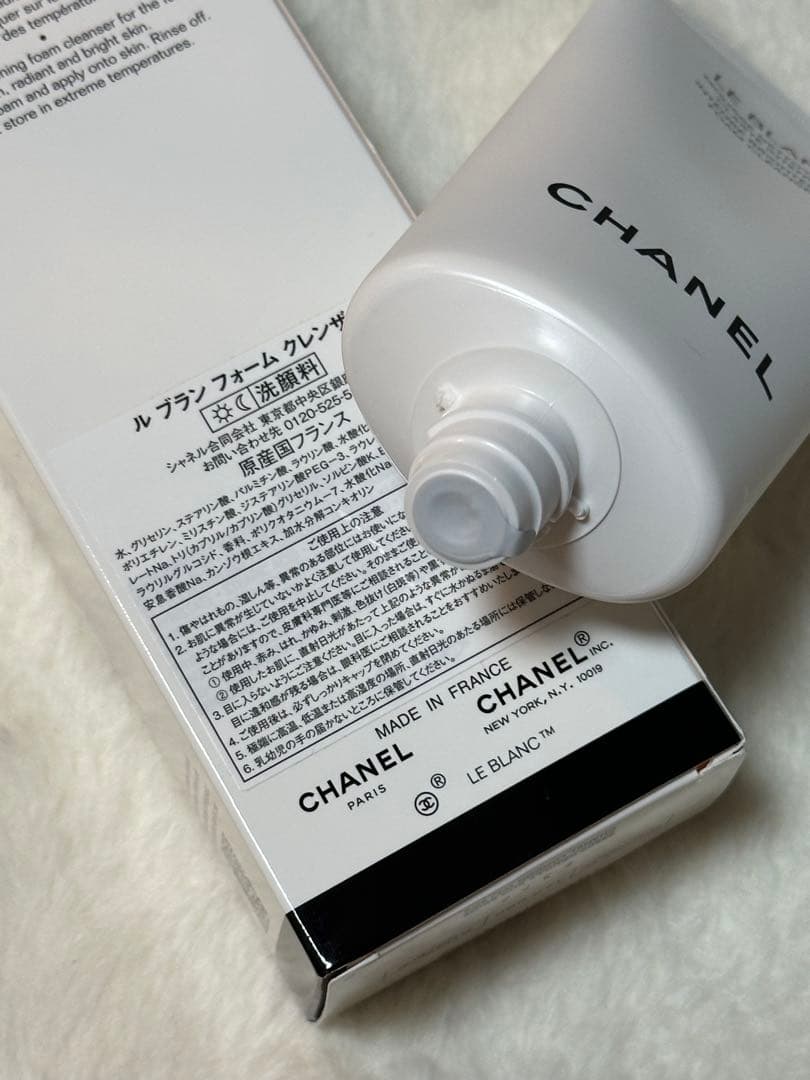 CHANEL LE BLANC 洗顔料 150ml