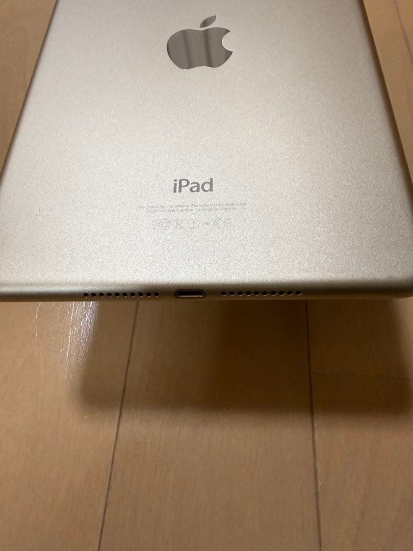iPad mini 4 128GB Wi-Fi ゴールド