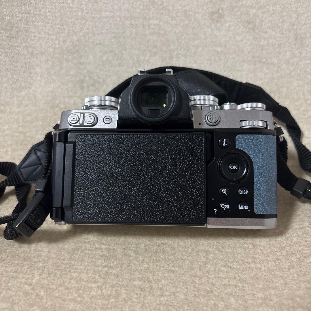 Nikon Z fc チョークブルー