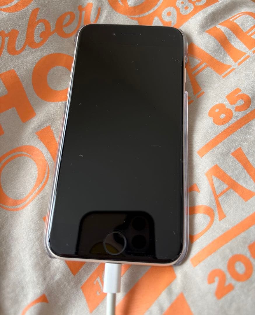iPhone SE3 第3世代　64GB SIMフリー