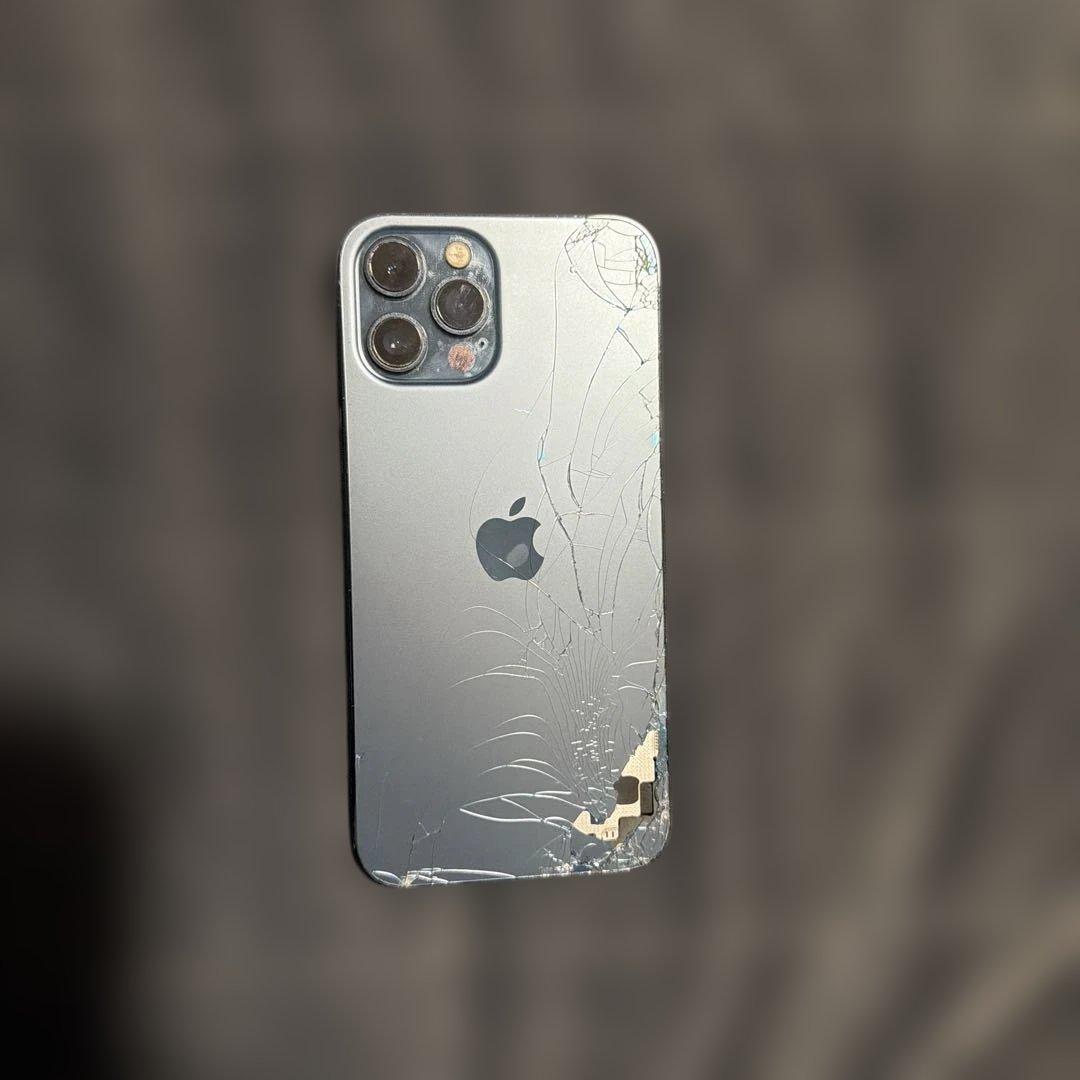 iPhone12promax 128GB背面割れ パシフィックブルー（ 箱付き）