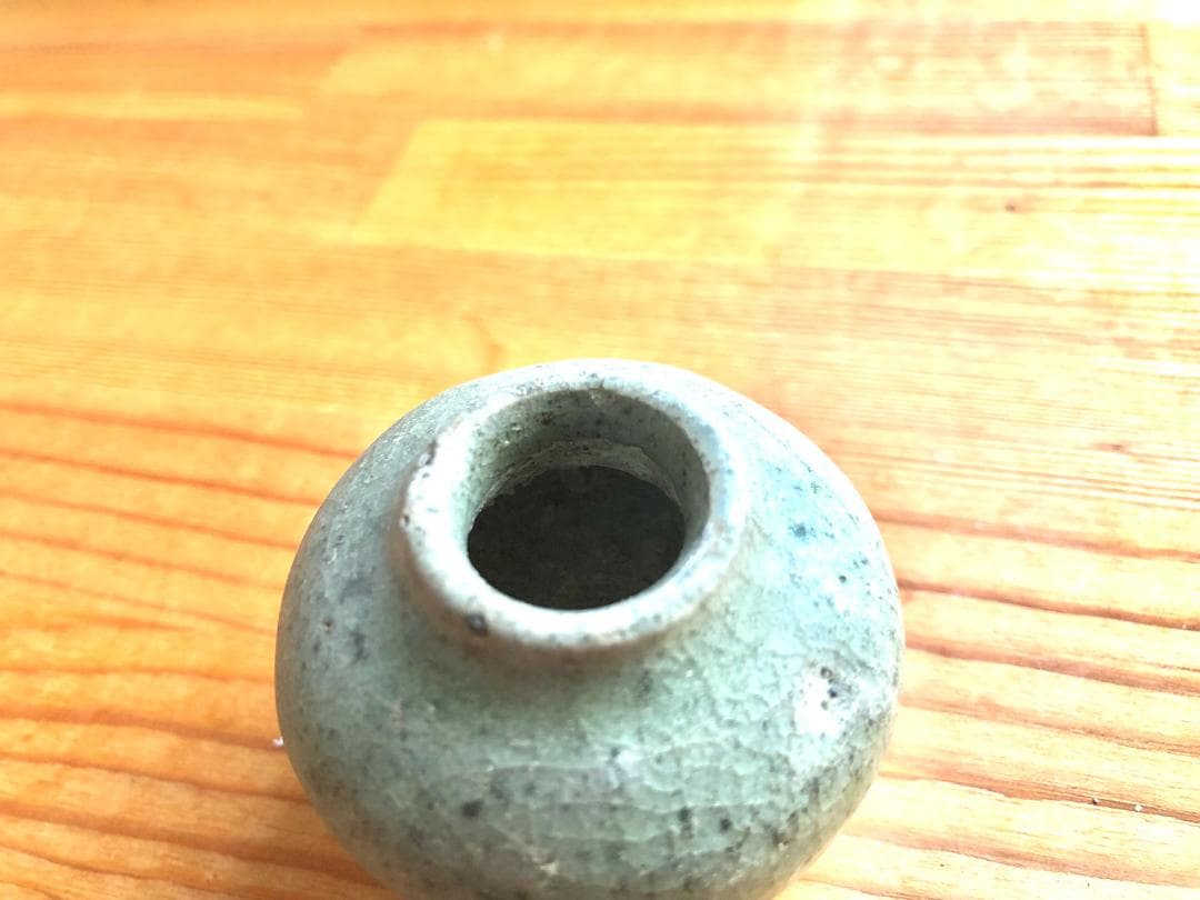 【タイ・骨董・出土品】宋胡録（スンコロク）青磁釉 小壺（1301年~1600年）