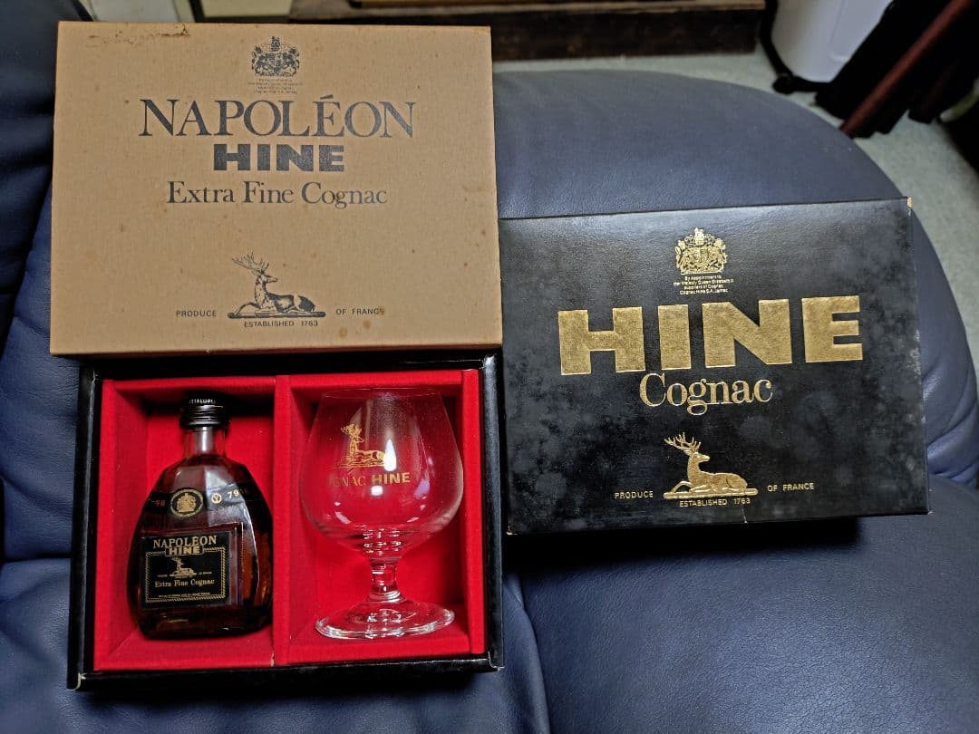 HINE V.S.O.P コニャック グラス付き