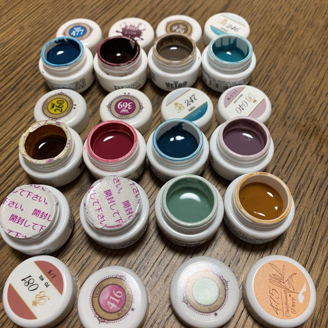 vetro bellaformaカラージェル 124個 色追加しました