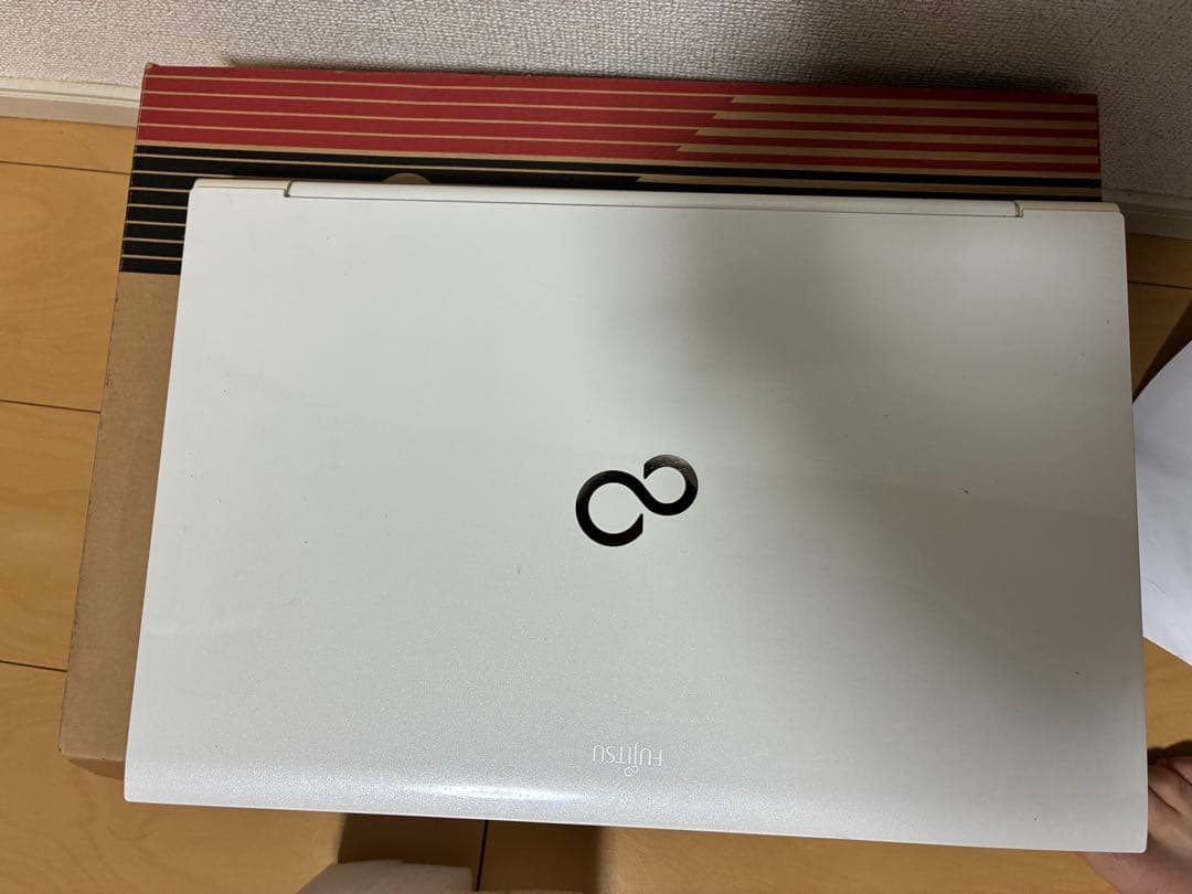 Fujitsu ノートPC Windows 10