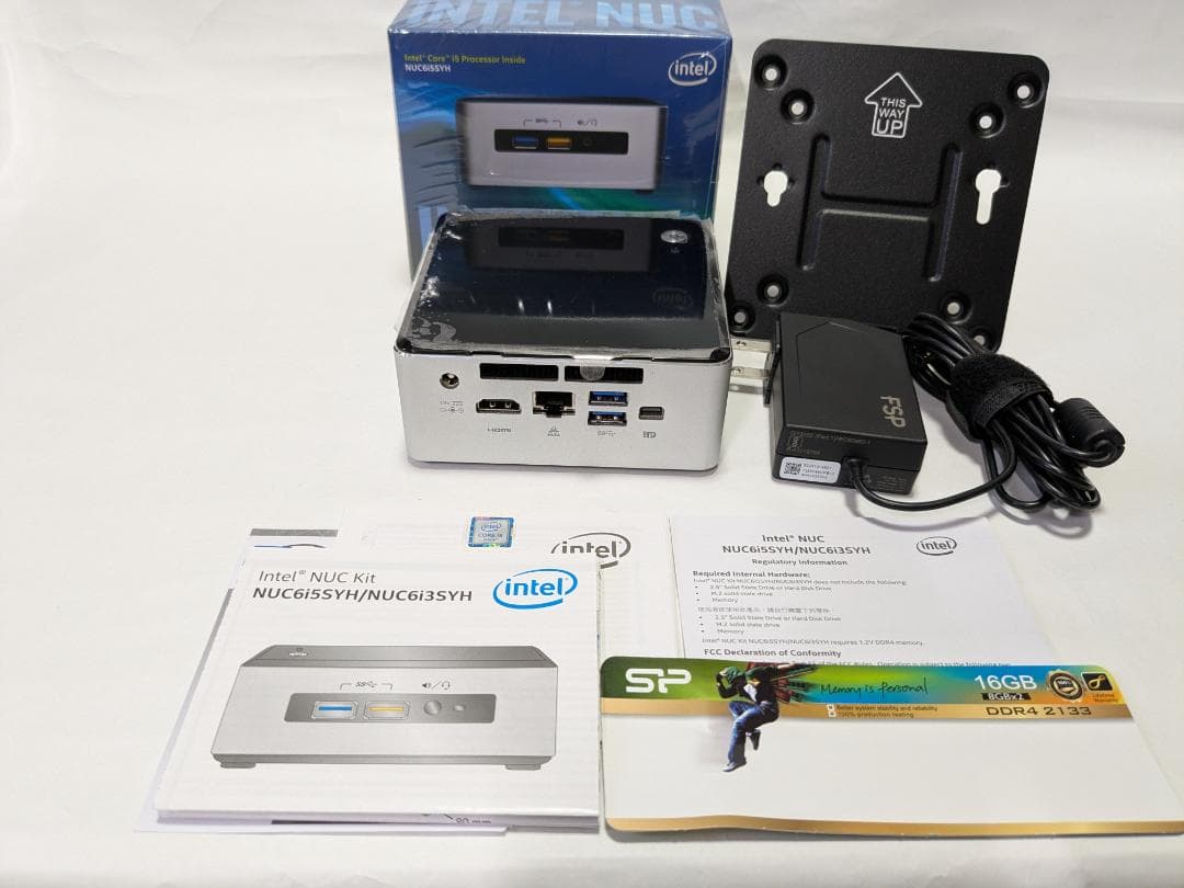 Intel NUCキット NUC6i5SYH 16GBメモリ