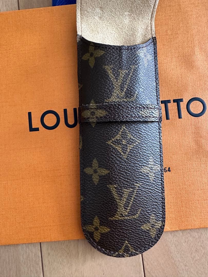 LOUIS VUITTON モノグラム ペンケース