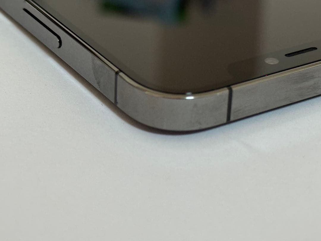 Apple iPhone 12 Pro グラファイト