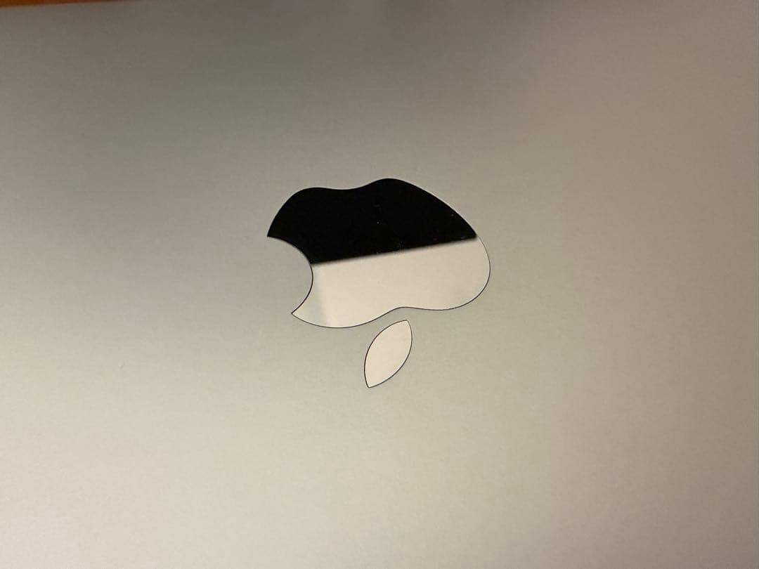 MacBook本体 MacBookPro 13in 2020 4Thunderbolt 3Ports