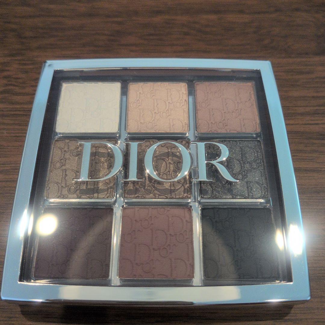 Diorバックステージアイパレット002スモーキー（新品未使用）