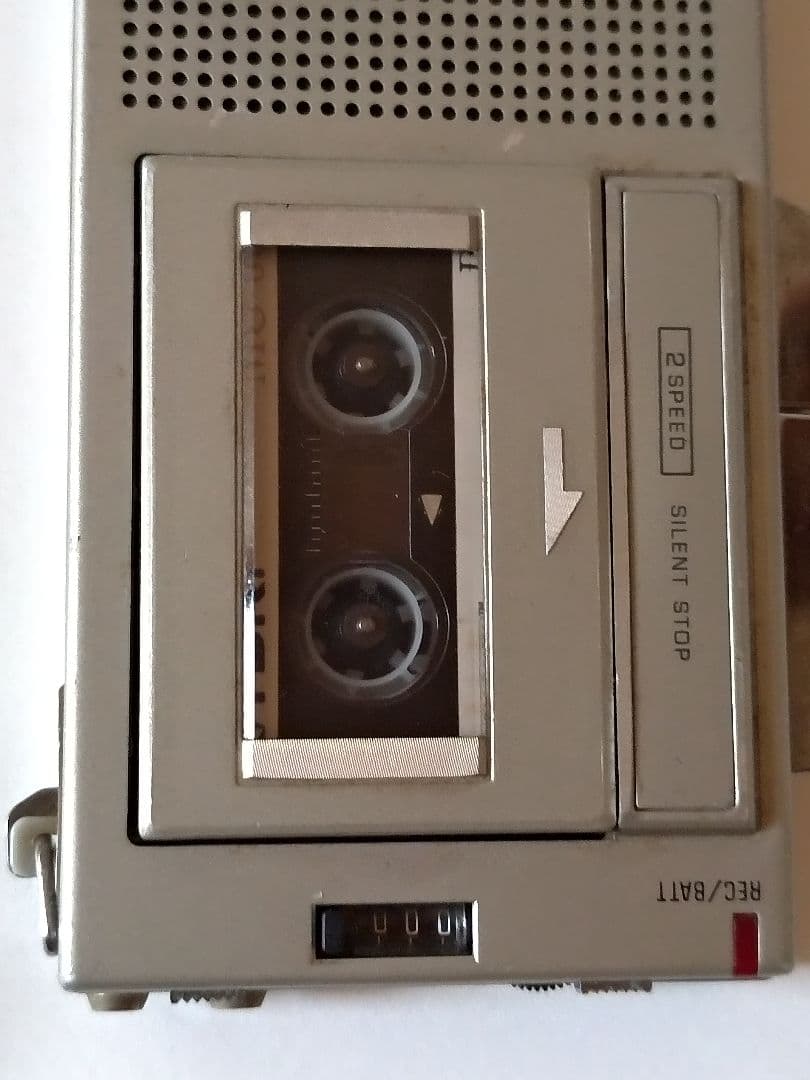 昭和55年発売 ナショナル世界最薄テープレコーダー