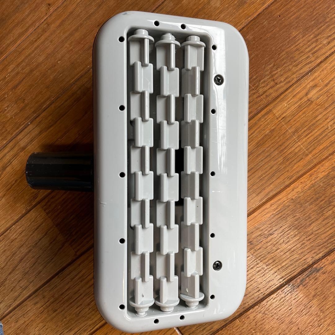 日立充電式掃除機シャンパンゴールド