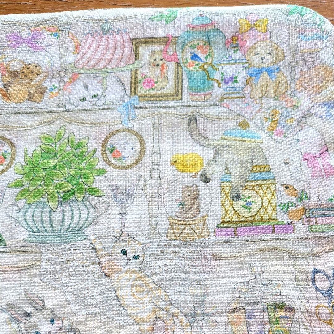 ふわふわガーゼハンカチ⭐️ユキエモン☆キャビネット　ホワイト☆fuwara