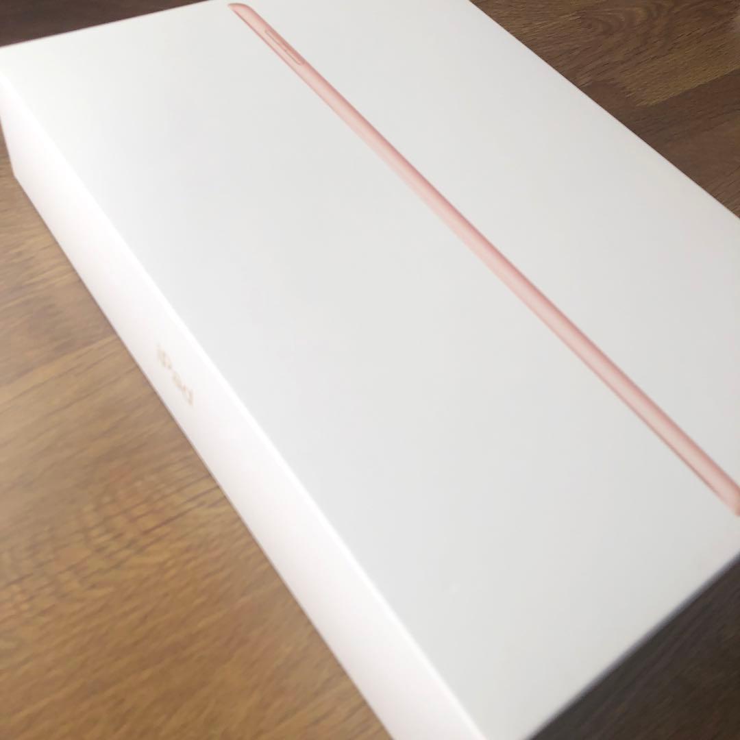 【バッテリー100%】iPad 8世代　Wi-Fi 32GB ゴールド