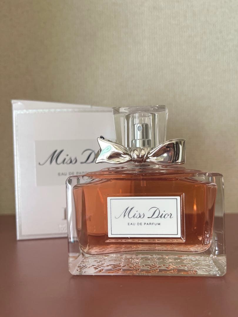香水(女性用) Miss Dior eau de parfum 100ml