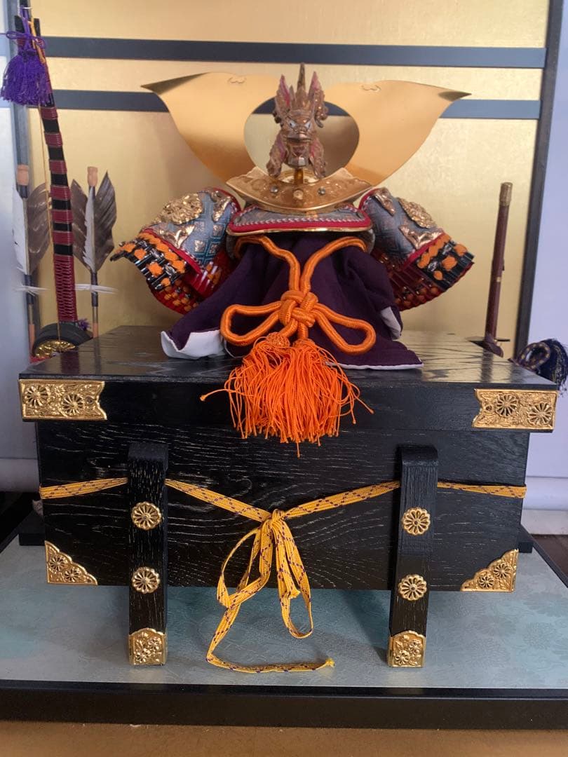 【美品】兜飾り　五月人形　龍王作　端午の節句　ガラスケース入り　三品付き