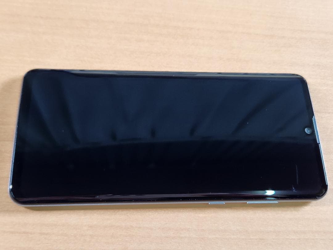 スマートフォン本体 033000I AQUOS zero2 SHV47 256GB