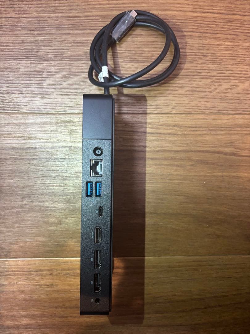 Dell ドッキングステーション　WD19