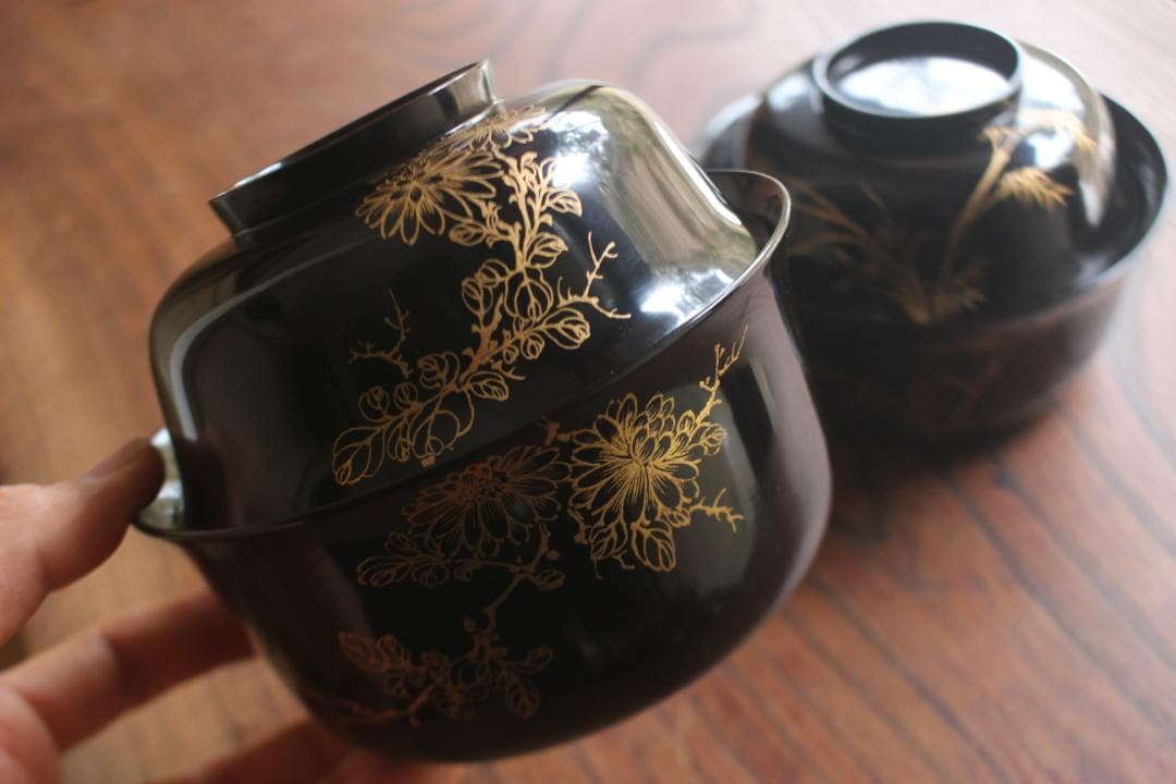 時代逸品！端正な時代黒漆に極上菊蘭蒔絵の映える四つ椀（検懐石道具蒔絵椀茶道具