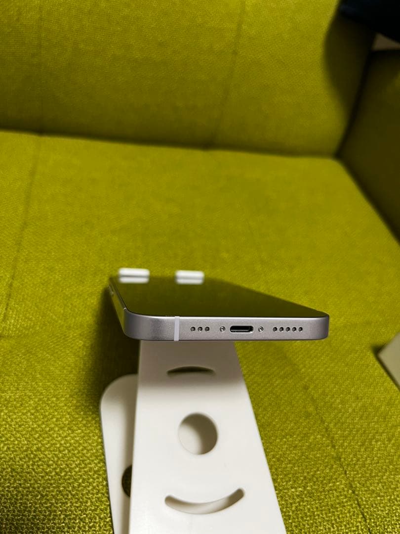 【値下交渉可】Apple iPhone 14 パープル 本体　箱　コード【美品】
