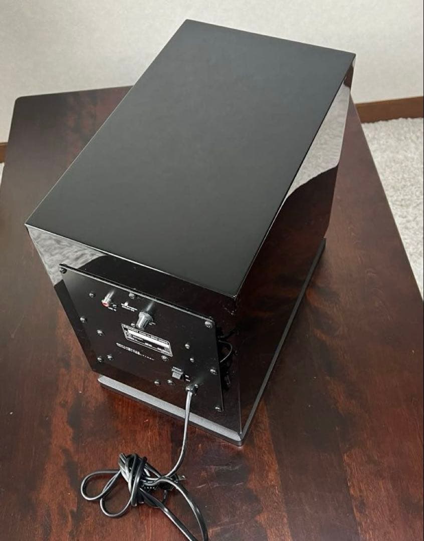 デノン　サブウーファー　DSW-300SG　簡単設置ですぐ楽しめます