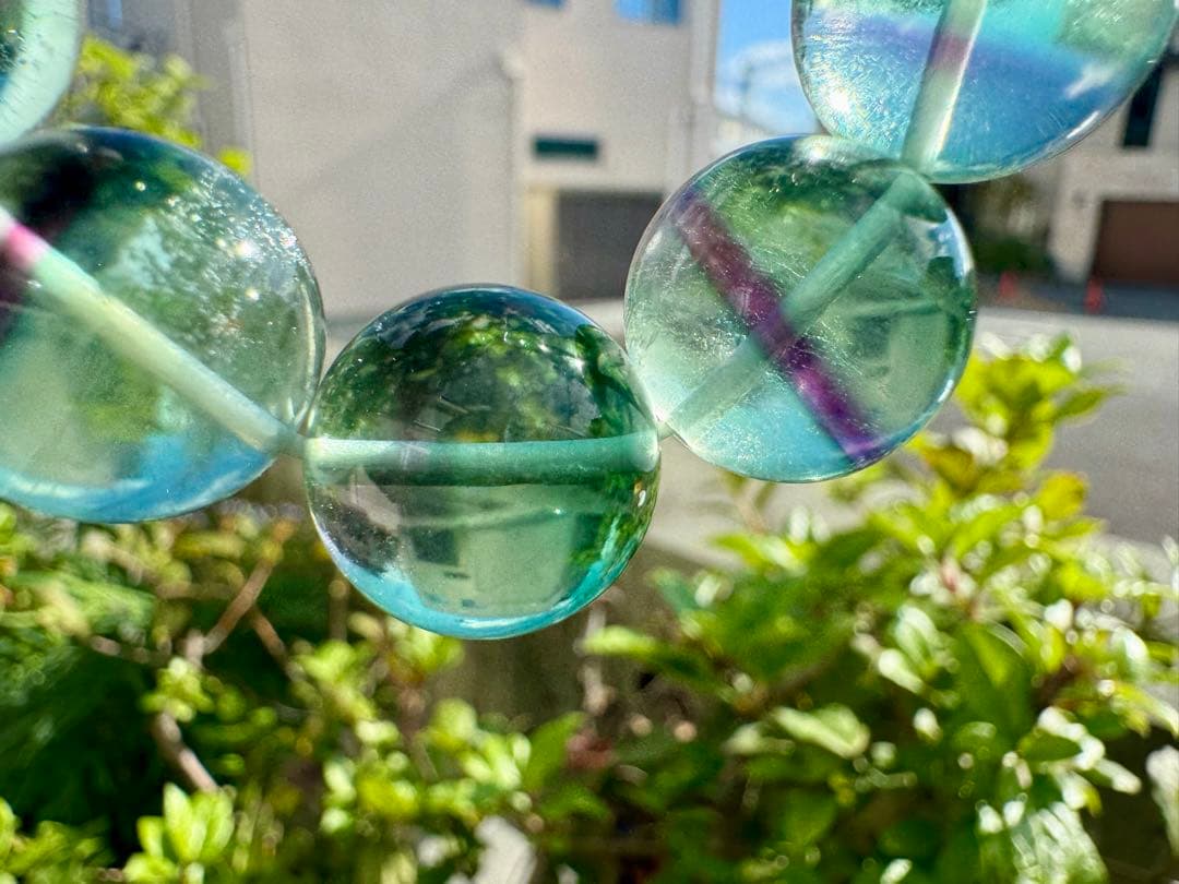 【綺麗な透明感】グリーンとパープルのバイカラー フローライト16mm