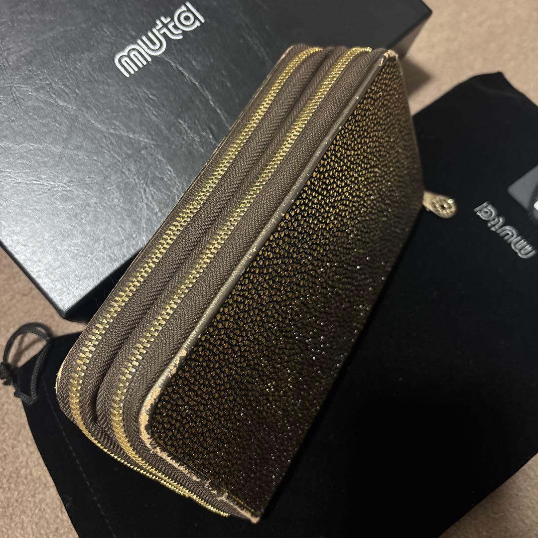 muta 財布