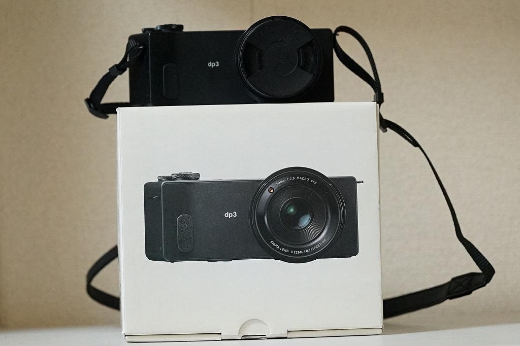 SIGMA dp3 Quattro ミラーレス一眼