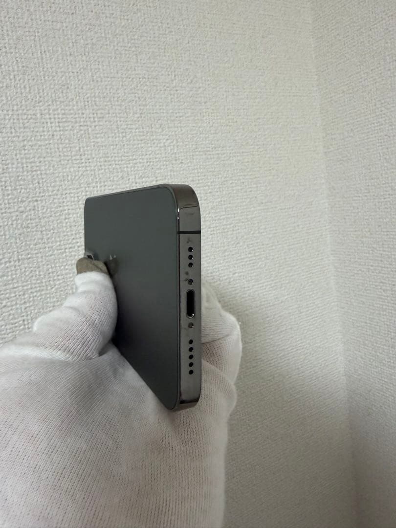 【美品】Apple iPhone 13 pro 256GB グラファイト