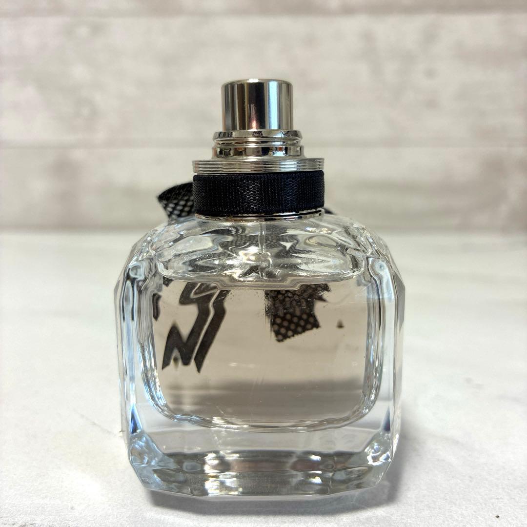 イブサンローラン　モンパリ　クチュールオーデパルファム　30ml b