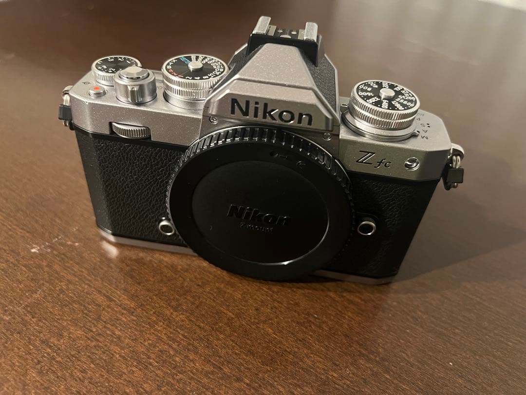 Nikon Z fc レンズキット シルバー