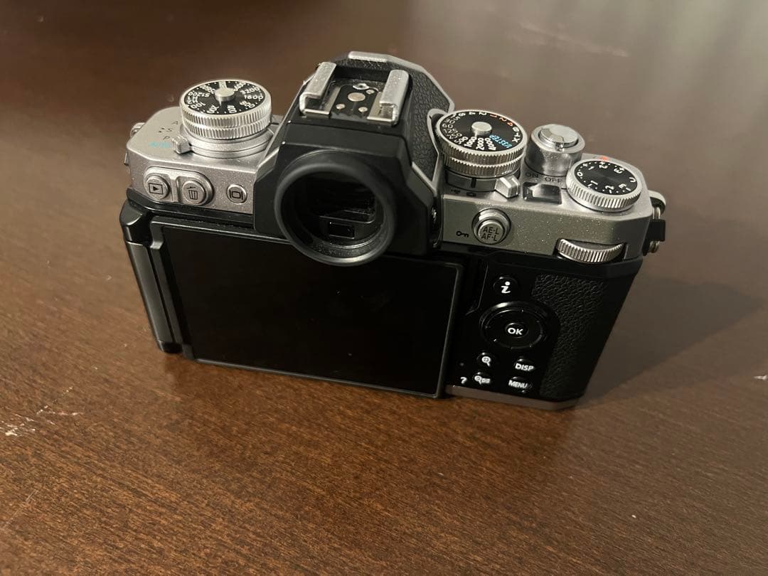 Nikon Z fc レンズキット シルバー