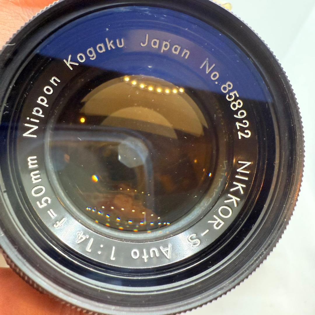 Nikon ニコン F アイレベル 一眼レフ フィルムカメラ