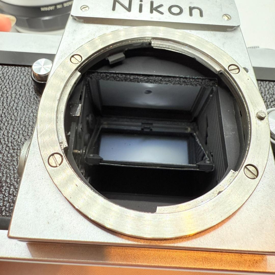 Nikon ニコン F アイレベル 一眼レフ フィルムカメラ