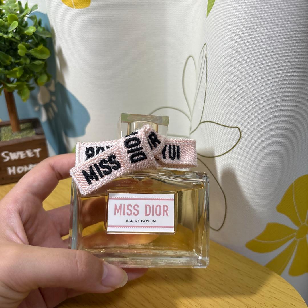 【限定品】【大容量】ミスディオール オードゥパルファン100ml