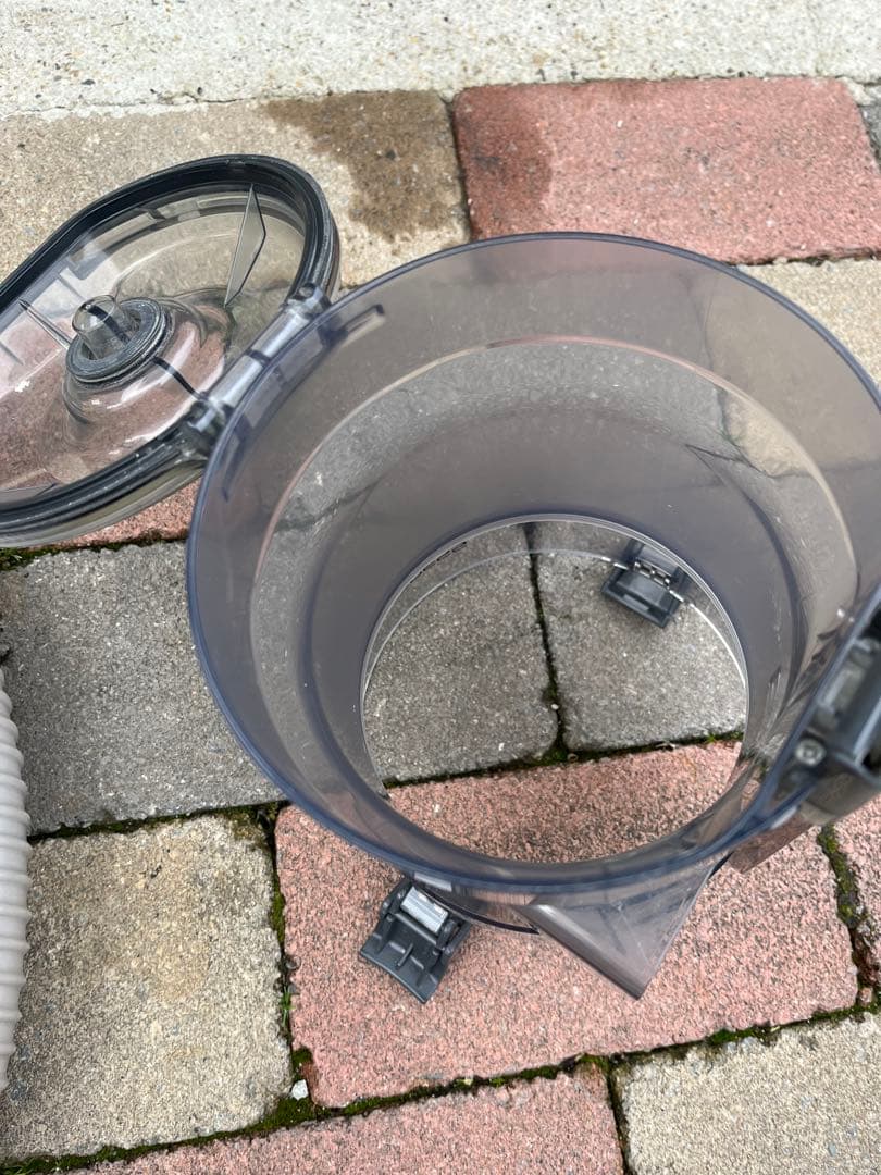 パナソニック　サイクロン式掃除機「プチサイクロン MC-SS220G-A」