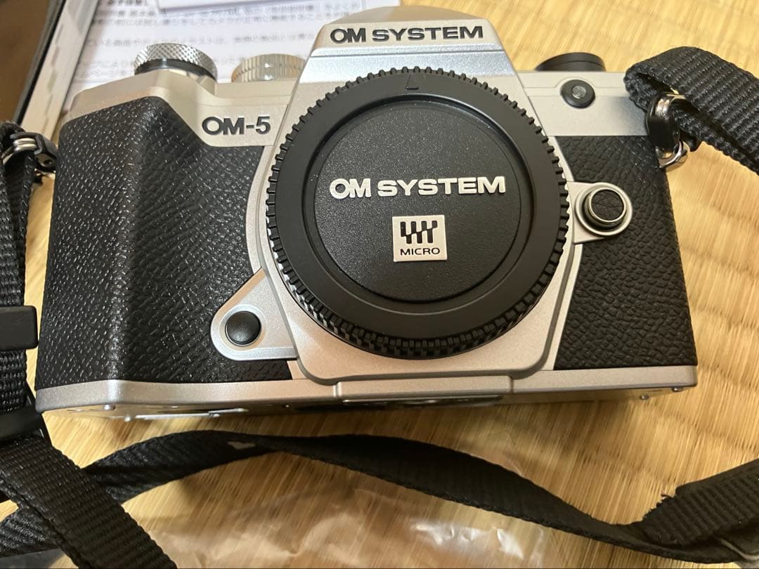 OM SYSTEM OM-5 ミラーレス一眼カメラ【本体】