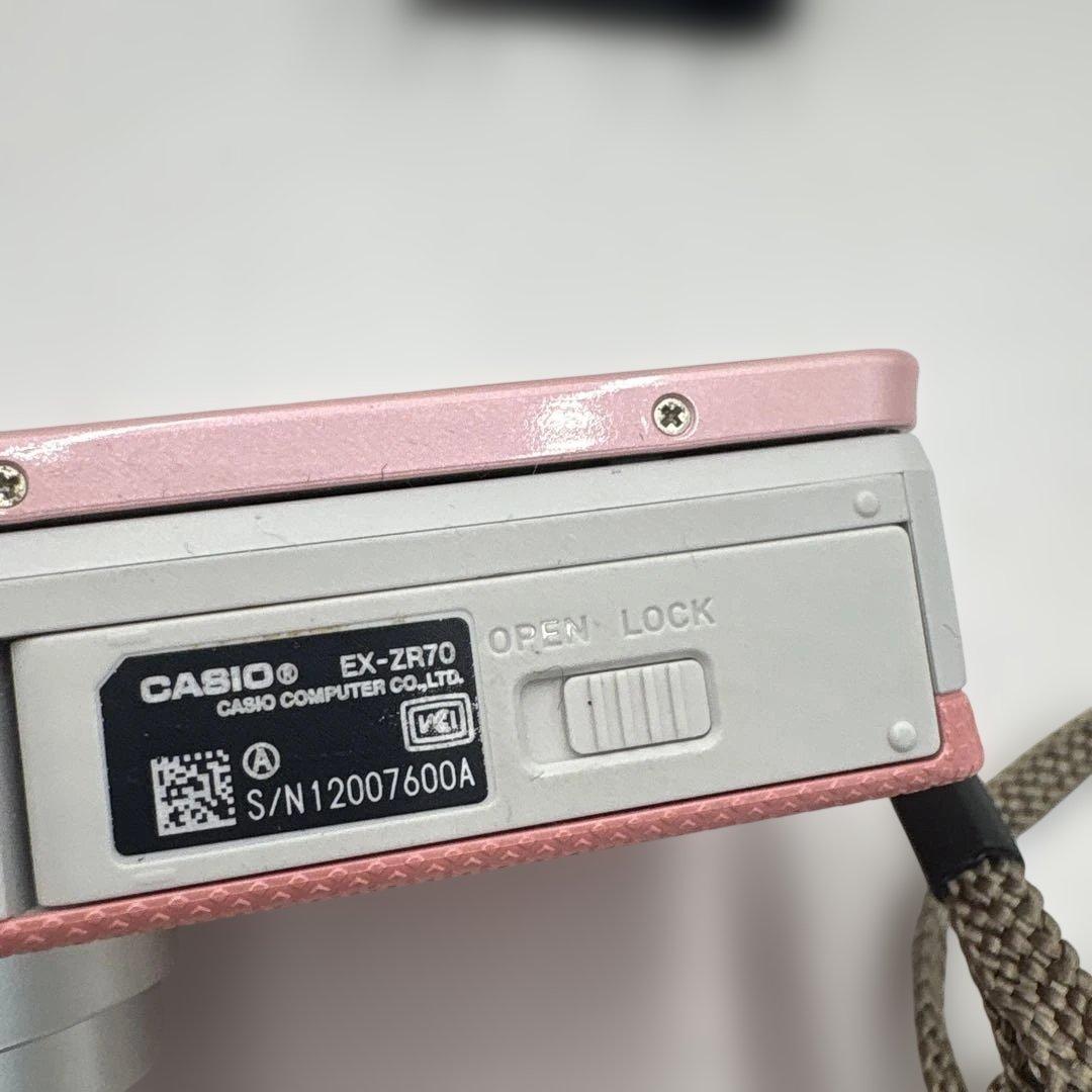 超美品　CASIO EXILIM HS ピンク コンパクトデジタルカメラ