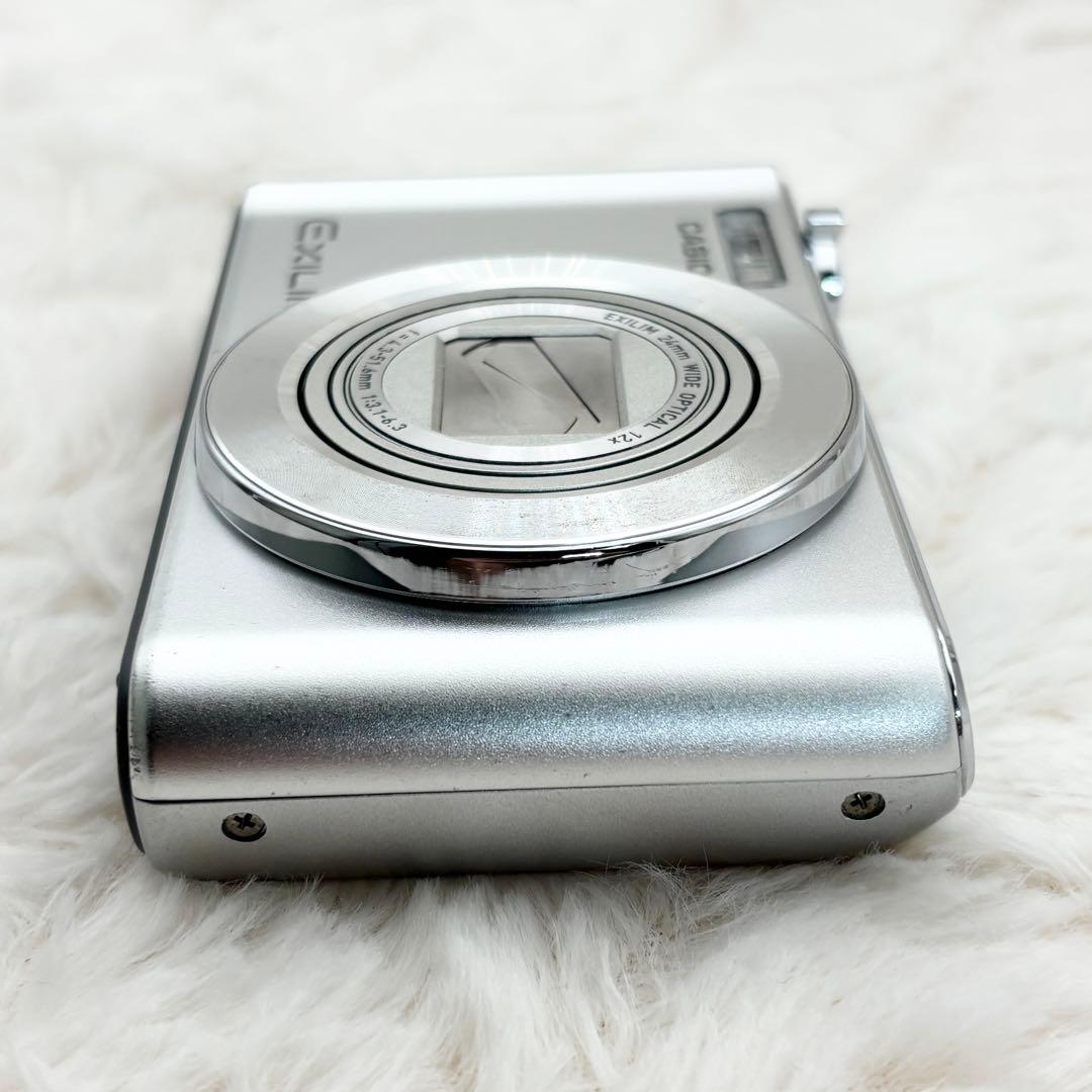 美品・動作良好✨ CASIO EXILIM EX-ZS210 シルバー