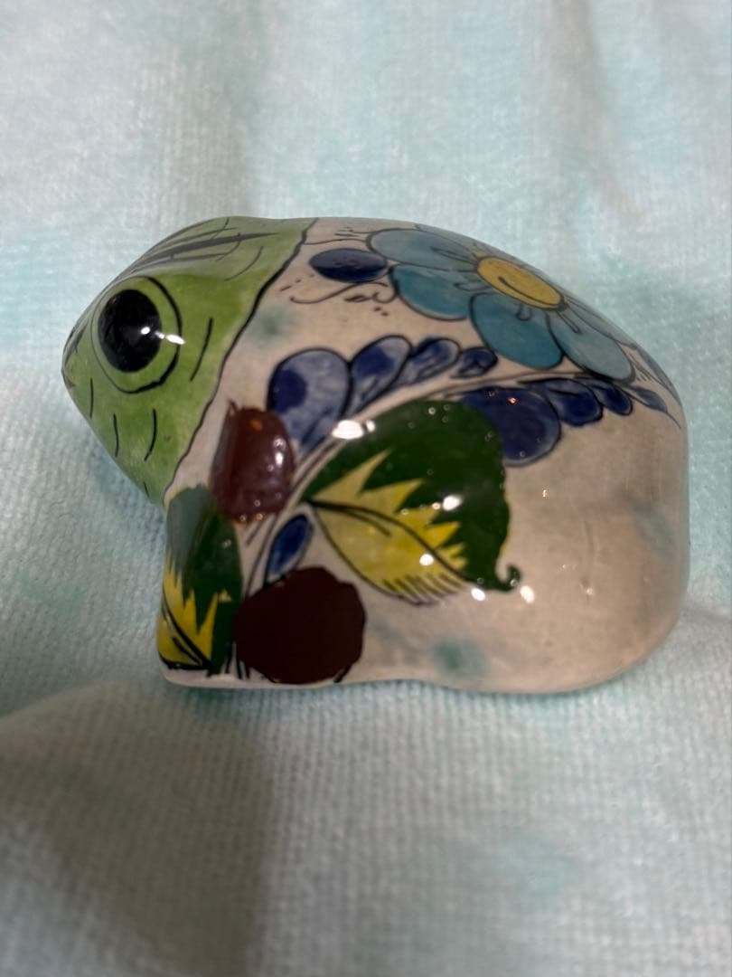 置物 トラ ウシ カエル カメ 陶器 小物 花 寅 牛 亀