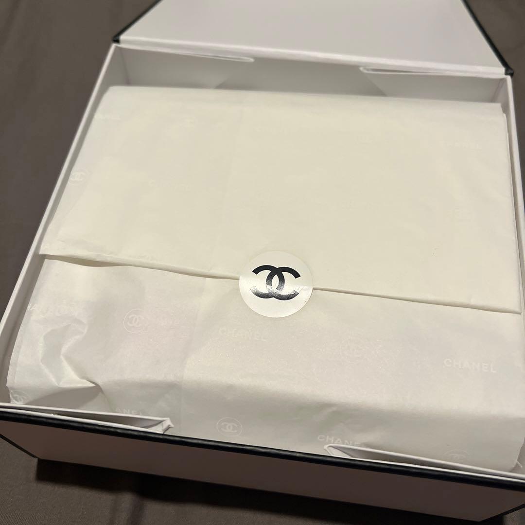 CHANEL 香水　新品プレゼント　チャンスオードゥトワレッド