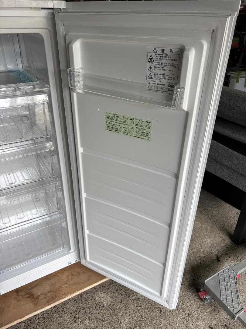シャープ 冷凍庫 126L FJ-HF13H-W 2023年製 美品