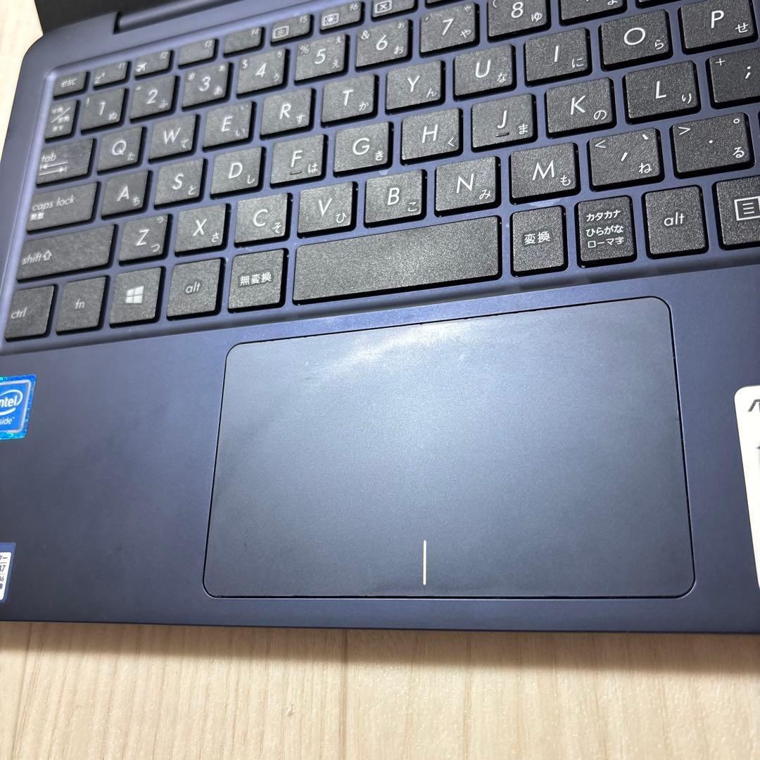 ケース付属ASUS ノートPC Intel 日本語配列　ASUSノートパソコン