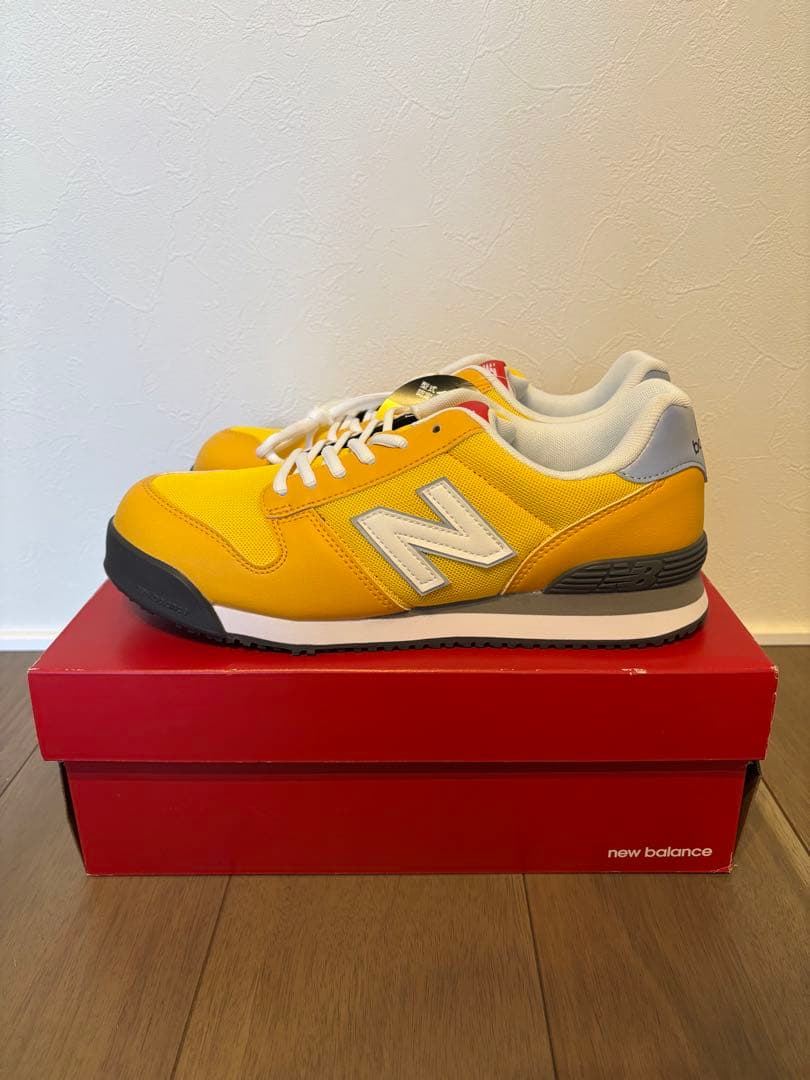 New Balance 安全靴 プロスニーカー　イエロー