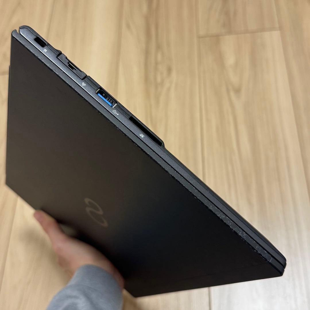 【ジャンク】Fujitsu LIFEBOOK UH75/B3