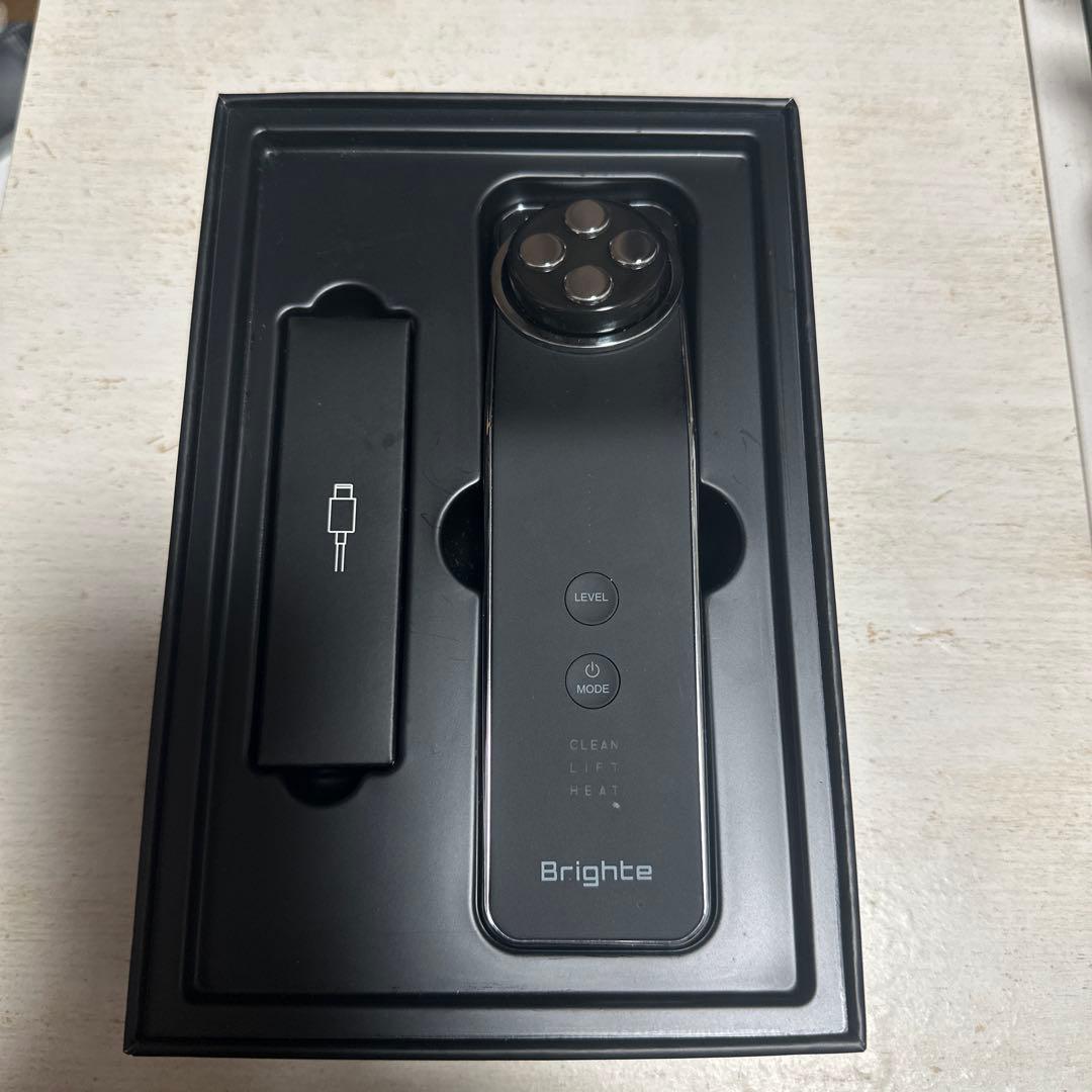 Brighte ElekLift 美顔器