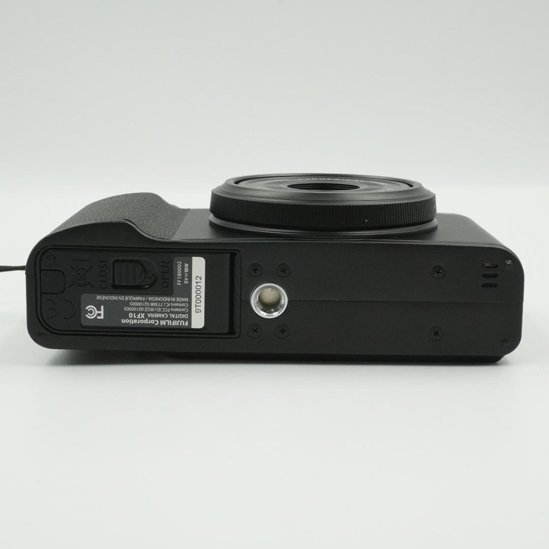■美品■ FUJIFILM XF10 ブラック