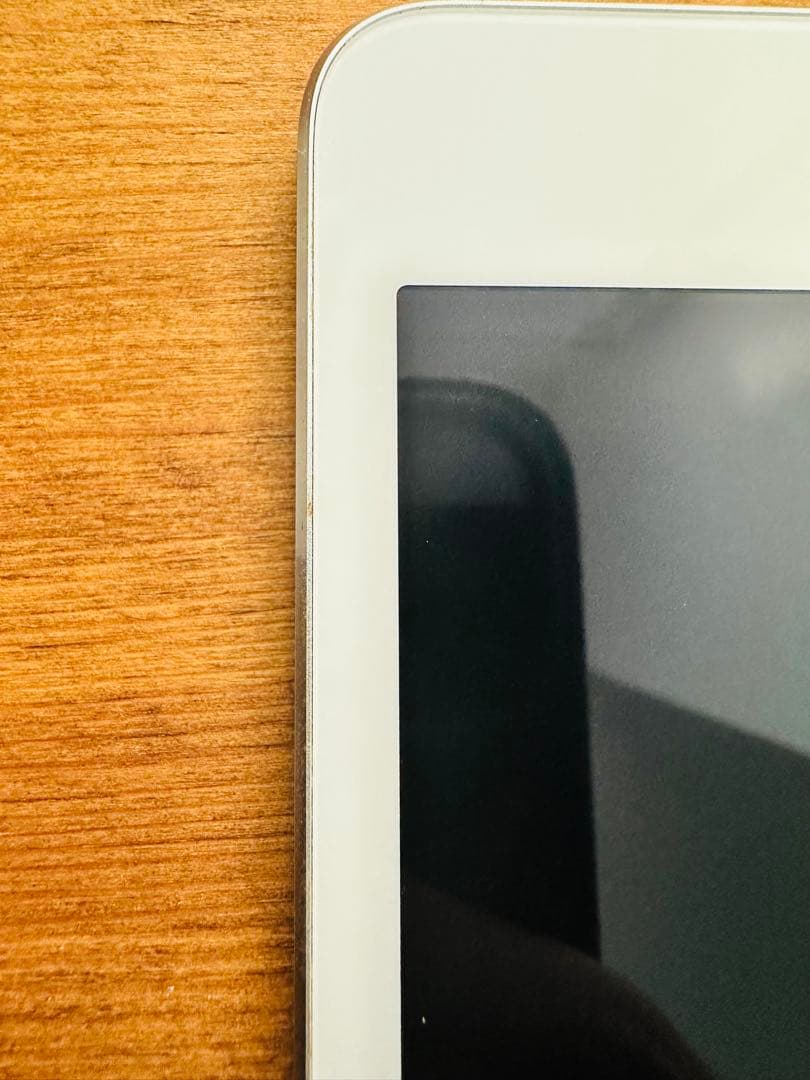 Ipad mini 4 シルバー　128GB WI-fiモデル