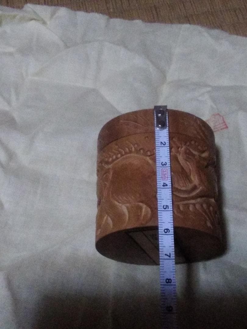 印度白檀　香合 木彫り